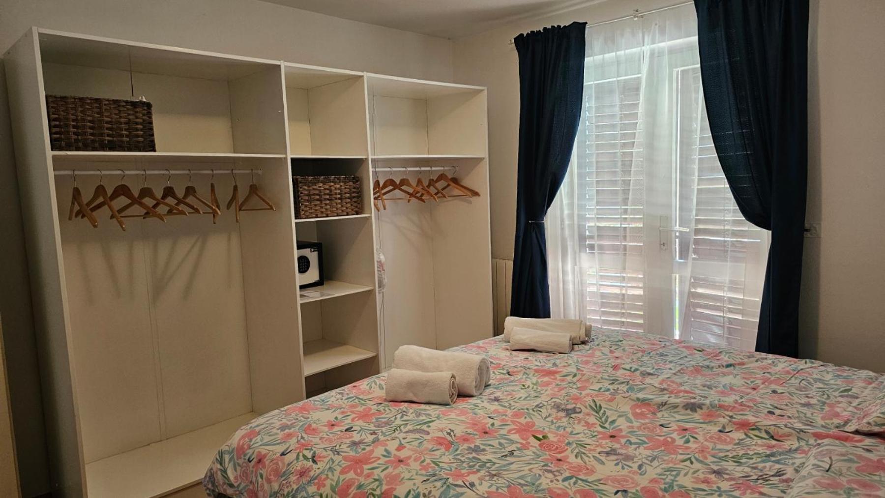 Apartments Gabriela 포레치 객실 사진